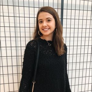 Meet your Posher, Ava